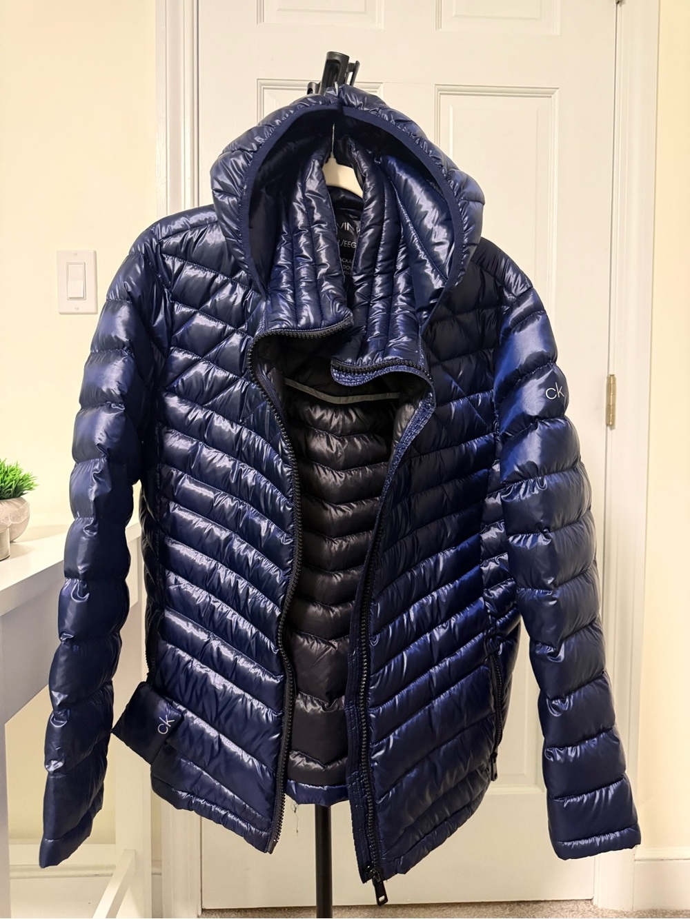 Calvin Klein XXL Navy Packable Premium Down Blend Hooded Puffer Jacket